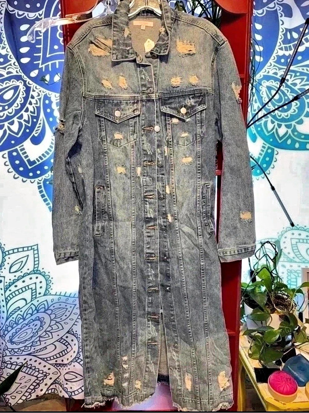 Veveret Distressed Long Denim Jacket Women's Size Medium Blue denim duster new